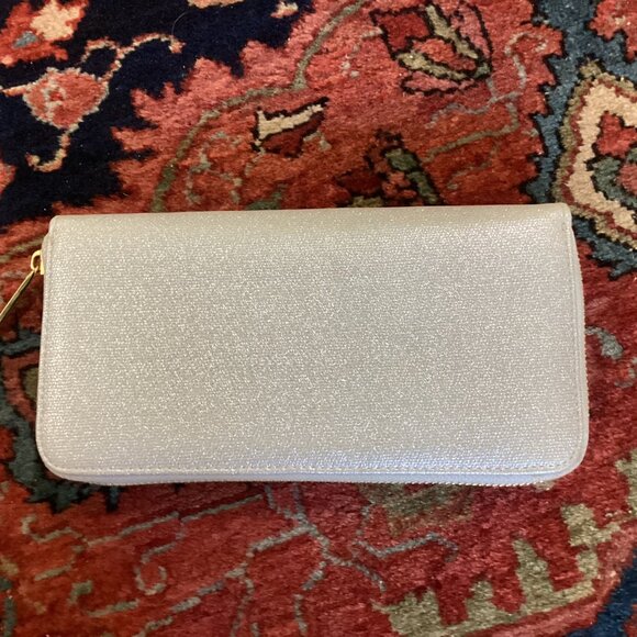 NWT Katie Loxton Metallic Silver Zip-Around Wallet With Gold Hardware - Picture 11 of 11